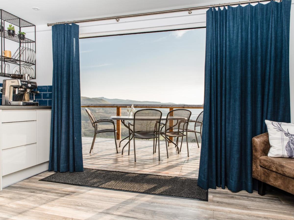 Haka Lodge Aberystwyth Ngoại thất bức ảnh